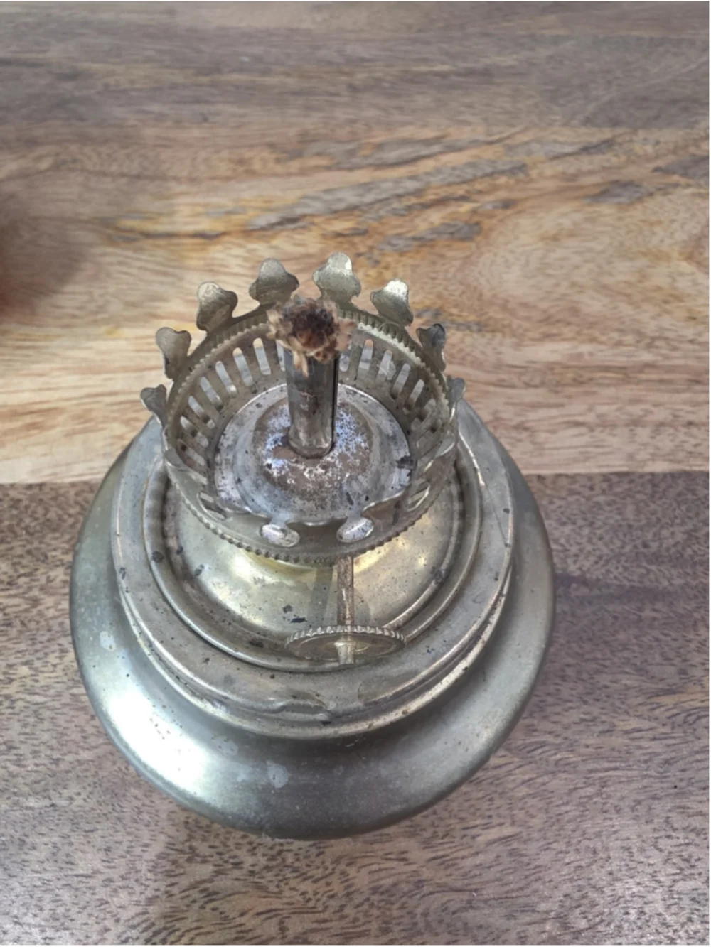 VTG Mini Red Kerosene Oil Lantern Glass Metal Decorative Lantern Carriage Style